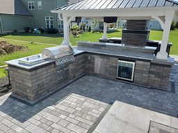 outdoor kitchens & bars example