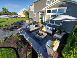 outdoor kitchens & bars example