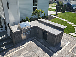 outdoor kitchens & bars example